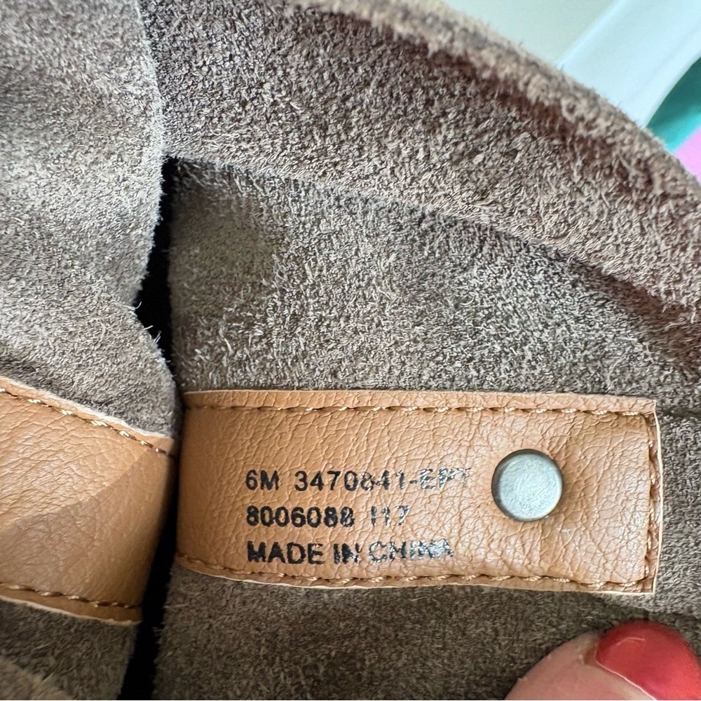 Frye & Co Sarah Shortie Suede Gray Ankle Boots 6M - Picture 7 of 7